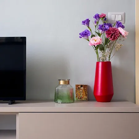 Your Nest In - Via Cantoni Апартаменты Милан